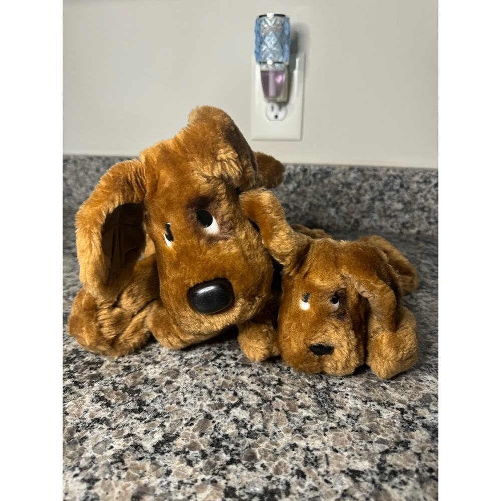 Vintage Graphics International 1983 Spot Brown Puppy Dogs Plush Toy